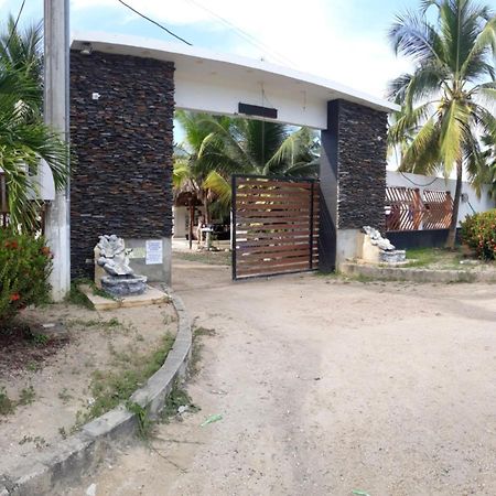 Covenas Playas Tropicales Hotell Exteriör bild